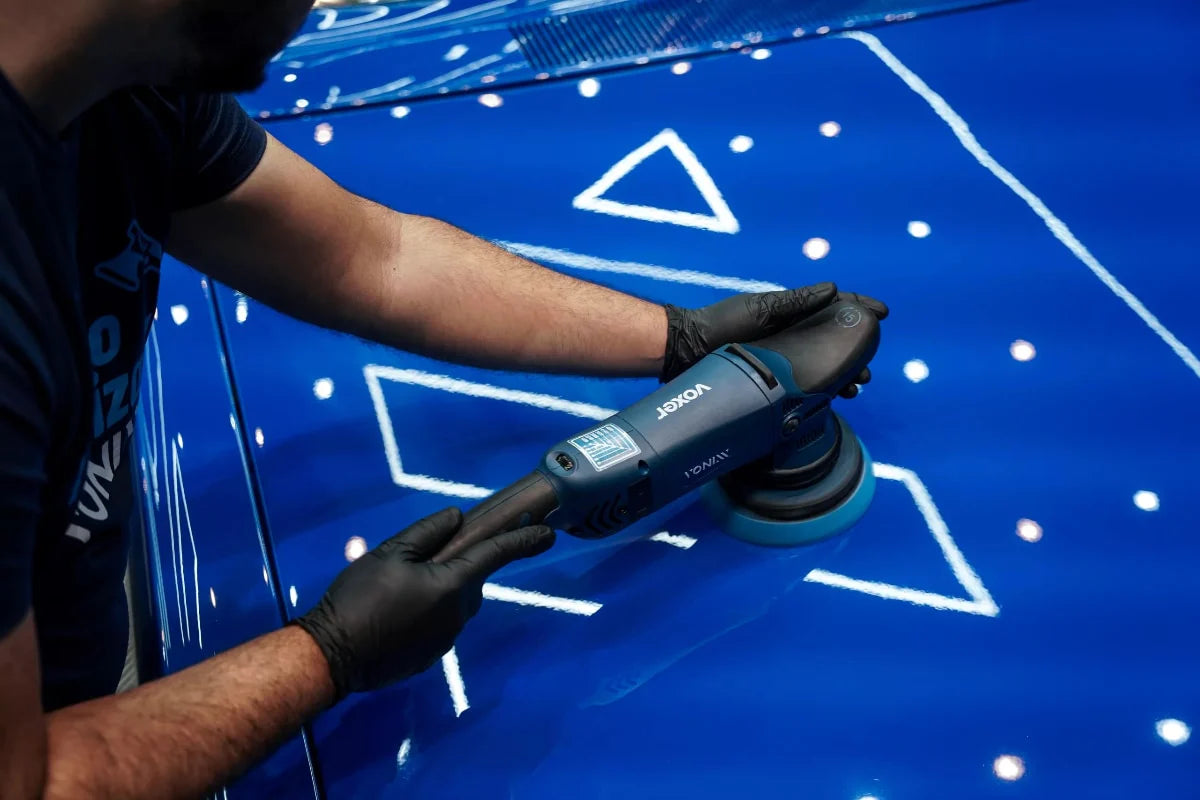 Vonixx V-Finish - Brillo y Acabado Impecable en Vehiculos