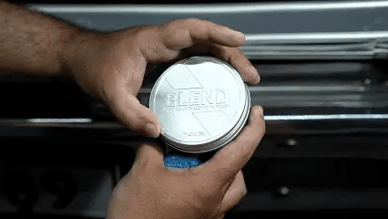 Vonixx BLEND METAL POLISH - Brillo y portección para metales 150gr